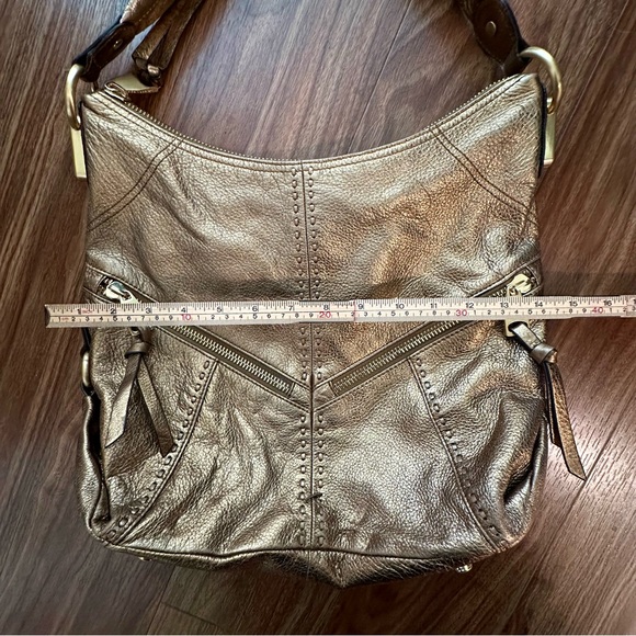 B. Makowsky Metallic Dark Gold 100% Leather Hobo Shoulder Bag - Picture 9 of 10